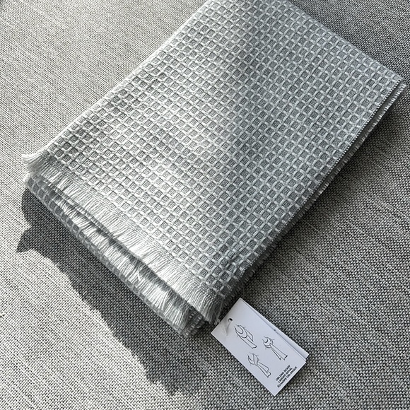 Lands' End Accessories - Lands End Grey Scarf